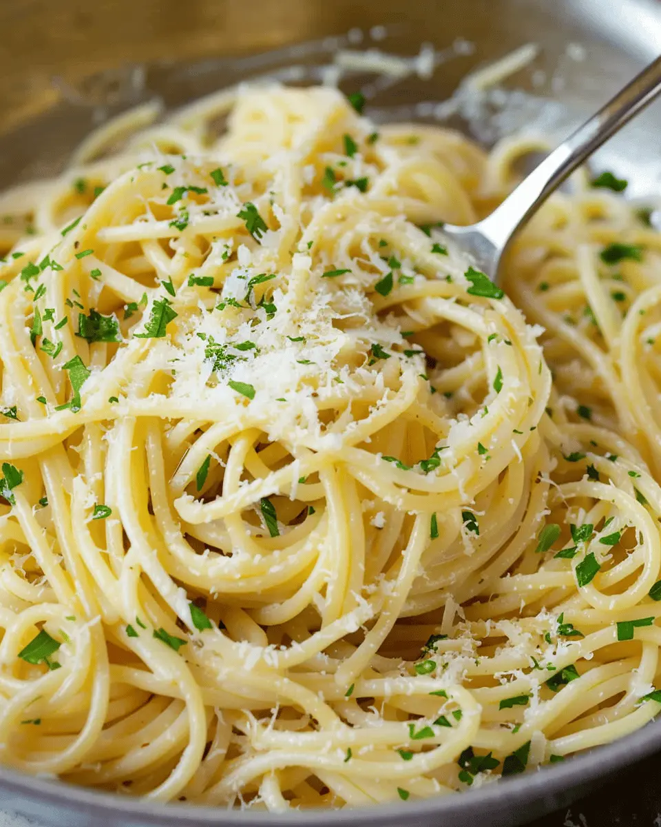 Garlic Parmesan Pasta: Easy Recipe with Turkey Bacon and Chicken Ham